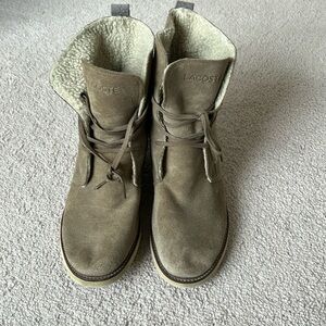 Lacoste womens boots